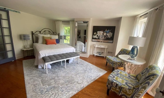 Harpers Ferry Apartment | Trouvaille House Sweet Suite