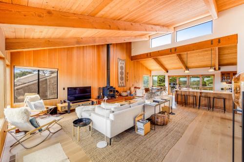 Sea Ranch House | True North