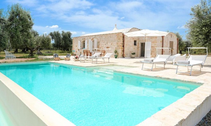 Villa Castelli Villa | Trullo Delori with infinity Pool
