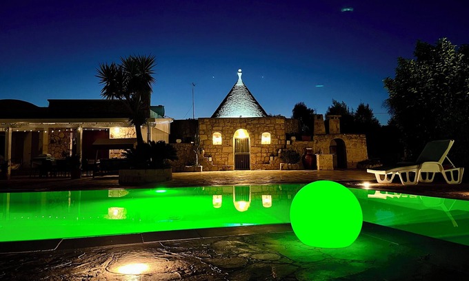 San Michele Salentino Villa | TRULLO 'LA QUERCIA' WITH POOL, IMMERSED IN NATURE