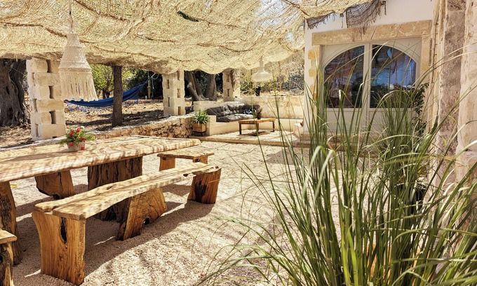 Castellana Grotte House | Trullo RaRo - Immerse yourself in the beautiful countryside of Monopoli in Puglia