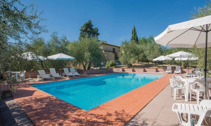 Romola House | Tuscany Bliss: Garden Retreat