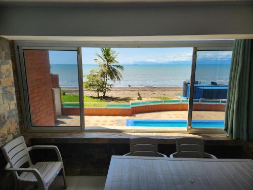 Tucacas Apartment | TUCACAS VISTA Y SALIDA AL MAR Apto TIPO ESTUDIO DUPLEX SIN HABITACIÓN INDEPENDIENTE