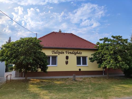 Harta House | Tulipán Vendégház Harta