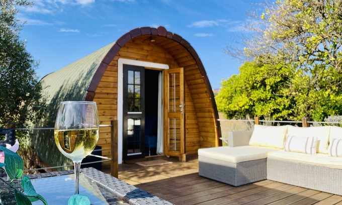 Sao Vicente do Paul Cabin | Turquoise House & have fun at Villa Campus