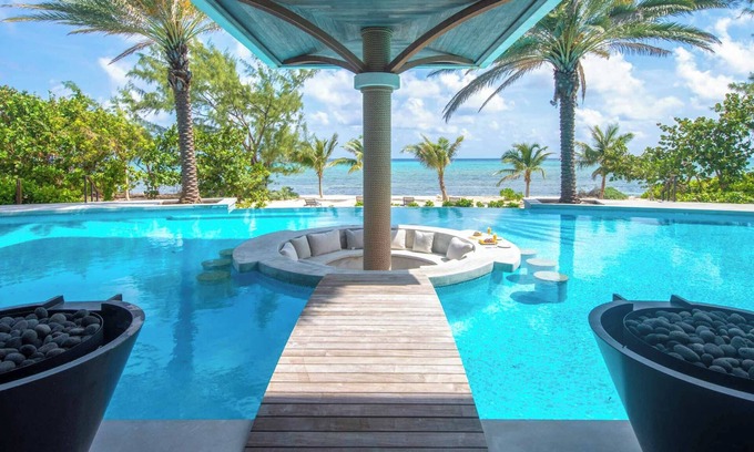 West Bay House | Turtle Breeze by Grand Cayman Villas