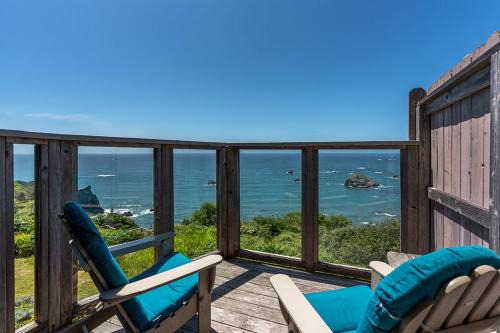 Trinidad Bed & Breakfast | Turtle Rocks Oceanfront Inn