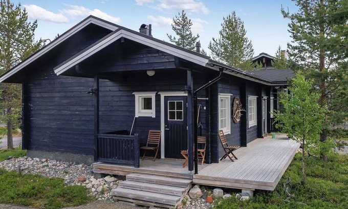 Akaslompolo House | Tuulenpuuska by Interhome