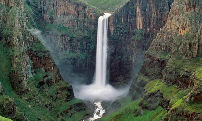 Lesotho Apartment | Twin Peaks Cottages and Horse Trekking