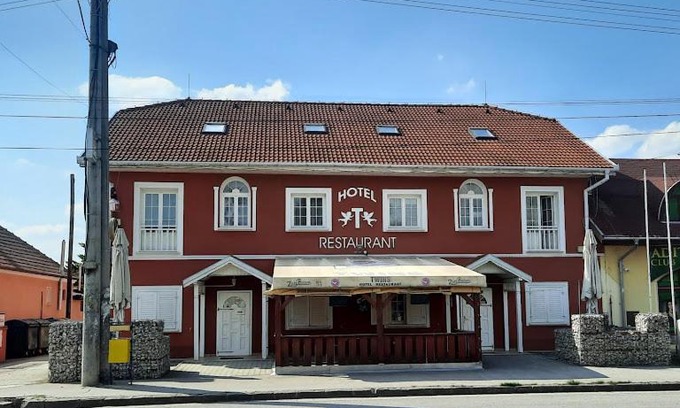 Hurbanovo House | Twins