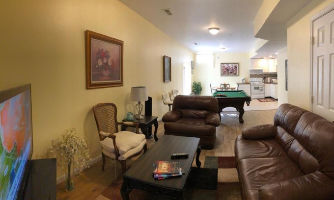 Fort Washington Apartment | Two bedroom apartment in single family home