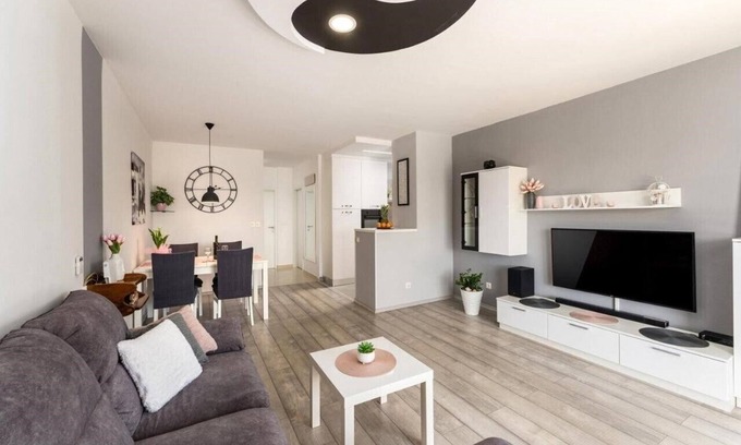 Porec Apartment | Two-bedroom Apartment Dinora in Porec