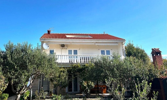Vlasici Apartment | Two bedroom apartment with terrace Vlašići, Pag (A-4139-a)
