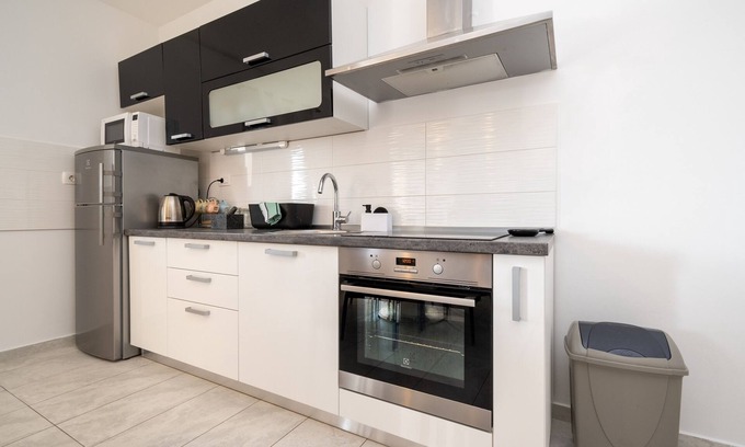 Poljica Apartment | Two bedroom apartment with terrace Poljica, Zadar (A-21807-a)