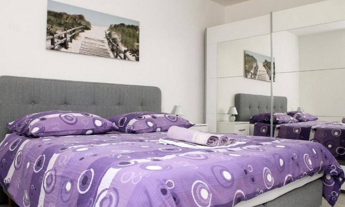 Kastela Apartment | Two bedroom apartment with balcony and sea view Kaštel Kambelovac, Kaštela (A-21372-c)