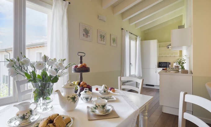 Polpenazze del Garda Apartment | Two-roomed apartment sleeping 4 wi-fi, garage, swimming pool (CIR 017145-CNI-00026)