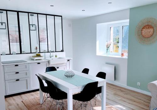 Trelevern House | Ty Ker iliz - petits commerces et plage accessibles à pied!