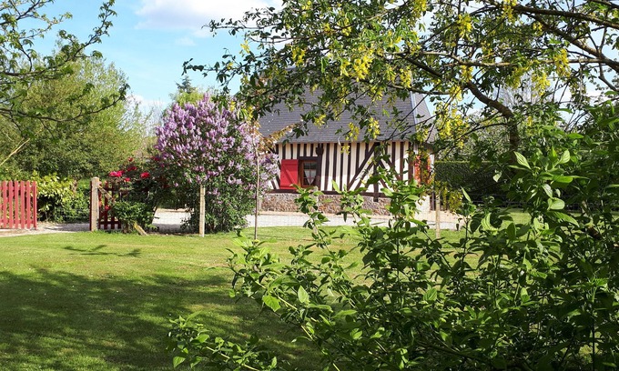 Plasnes Cottage | Typical cottage in Normandy Campaign