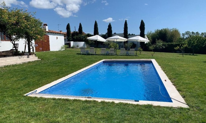 Montemor-o-Velho Villa | Typical renovated house with swimming pool, 10 people, 15/20 min. from the beach
