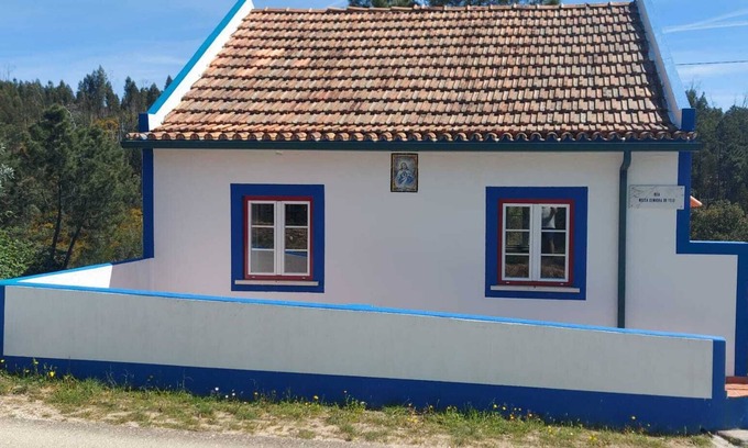Abrantes Cottage | Typical village house 300 mt from the river Zêzere