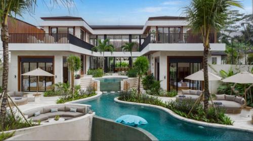 Pejeng Kawan Villa | Ubud Magnificent 6 BR Infinity Pool Villa