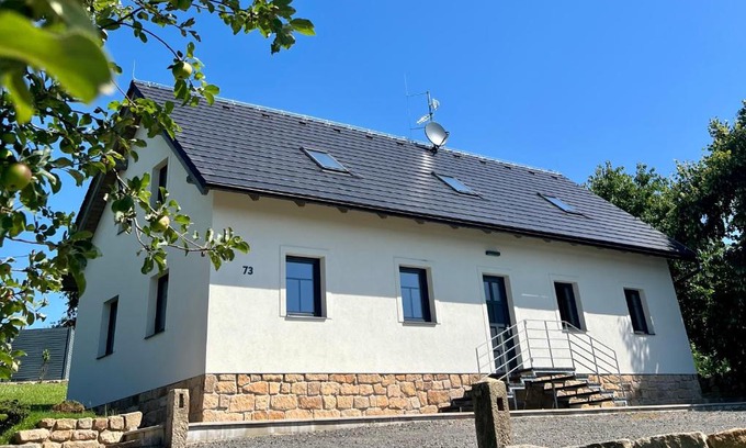 Troskovice Apartment | Ubytování pod Troskami