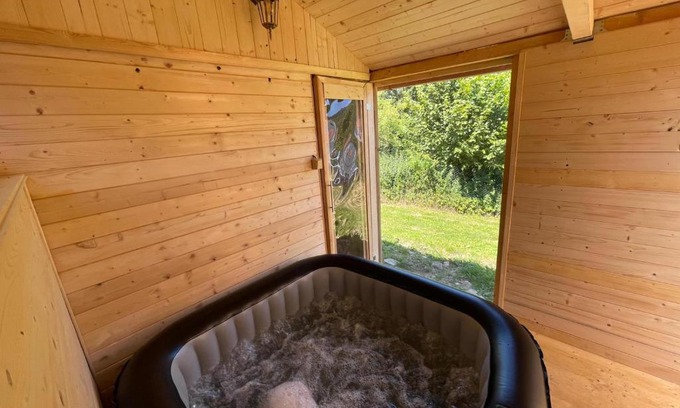 Clunek House | Ubytování u Kapličky