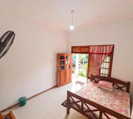 Embilipitiya Hotel | uchi hotel & rest house