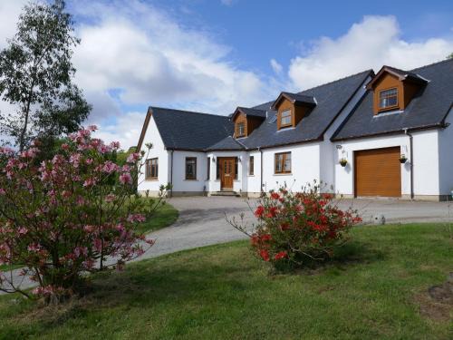 Salen Bed & Breakfast | Uircheann Righ