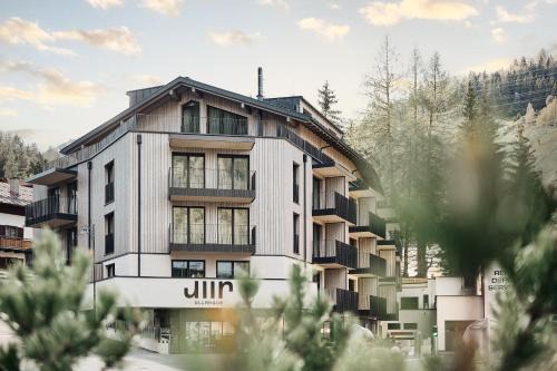 Sankt Anton am Arlberg Hotel | Ullrhaus - ST ANTON 4 Star Superior