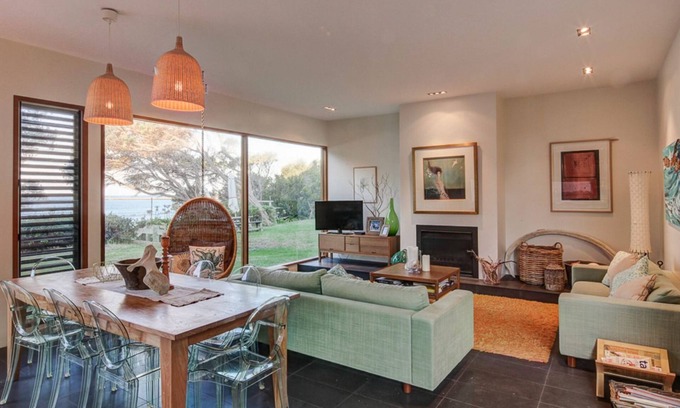 Port Fairy House | Ultimate luxury in the most sort after location of Port Fairy
