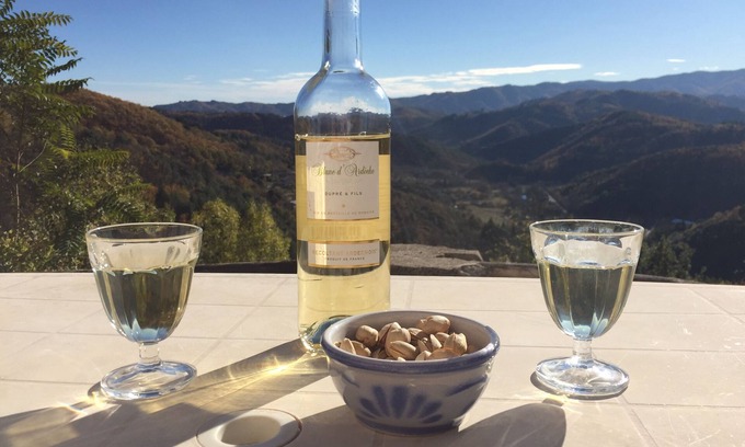 Chirols House | Un coin de paradis en Ardèche avec vue imprenable
