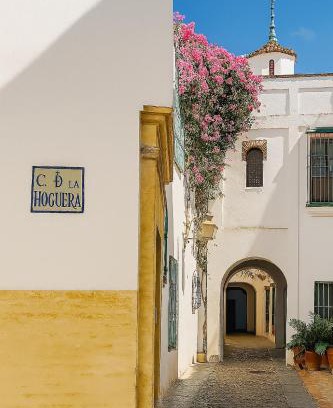 La Catedral Apartment | Un Tesoro en el Corazón de Cordoba & Free Parking