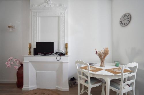 Langon Apartment | Une nuit à Bord de Garonne - WIFI