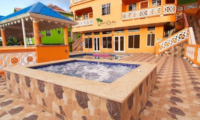 Castries Apartment | Union Hilltop Paradise Villas - Cozy Studio Villa with Modern Comforts 3