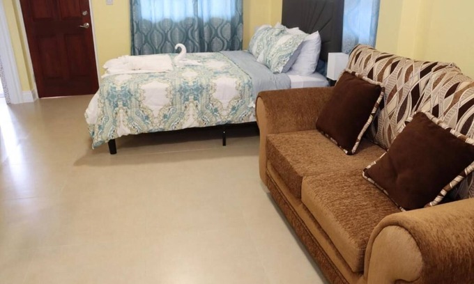 La Clery Apartment | Union Hilltop Paradise Villas - Cozy Studio Villa with Modern Comforts 4