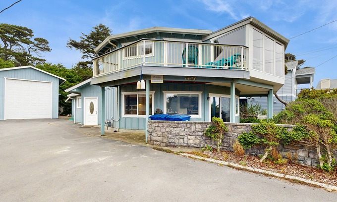Gleneden Beach House | Unique and spacious home with private hot tub, game room, and great ocean views