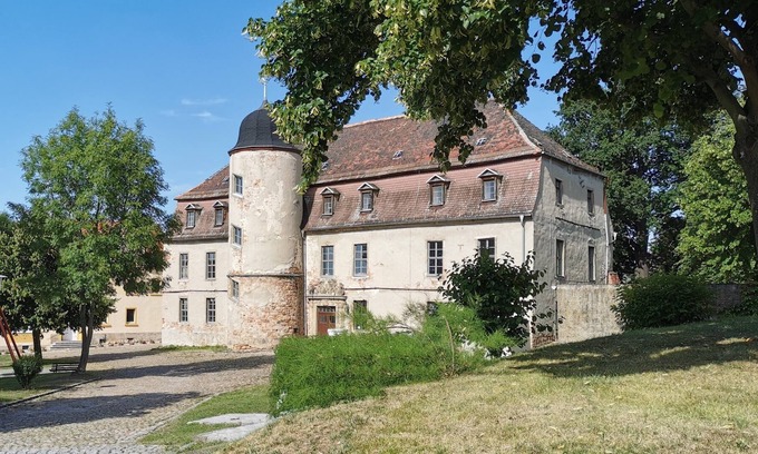 Grobitz Other | Unique apartment for four persons in castle with swimming pool