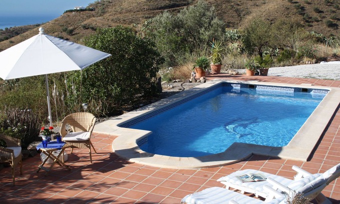 Sayalonga House | Unique authentic finca with pool and wide views of the sea and mountains