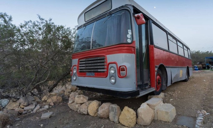 Xaghra House | Unique Bus stay with stunning views in Ramla Bay