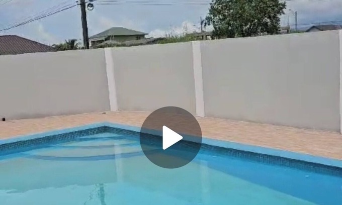 Jerningham Junction House | Unique Home Away From Home. Smoke Free Family Size Pool, Cameras for safety.