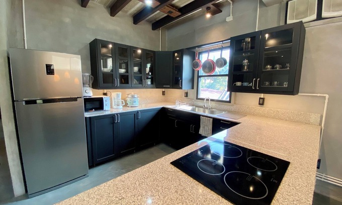 Luang Prabang House | Unique & Modern, Huge Kitchen, Great for Long Stays