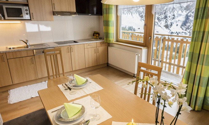 Schroecken Apartment | Unique mountain panorama, free WiFi, balcony, garden, lawn, playground