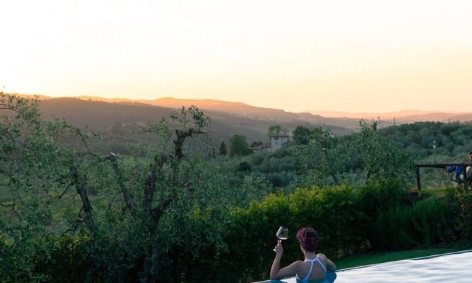 Greve in Chianti Villa | Unique Villa with Infinity Pool in the heart of Chianti