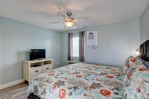 Surf City House | Unit 10 at Tiffany's