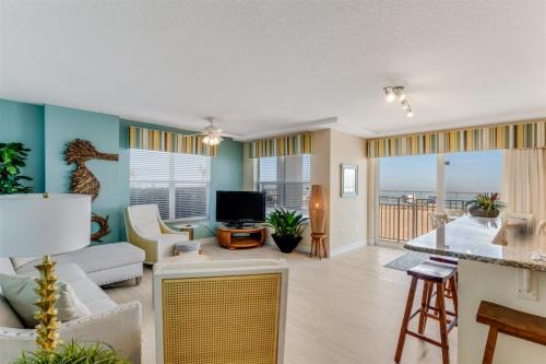Daytona Beach Apartment | Unit 103 Opus - 3 Bedroom Ocean Front