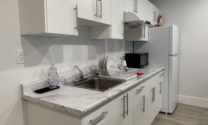 Aldergrove Apartment | UNIT 230 - Comfortable apartment with kitchen. Very reasonable price!