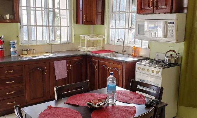 Roseau Apartment | Unit 3 · Unit 3 Private Apartment - Roseau