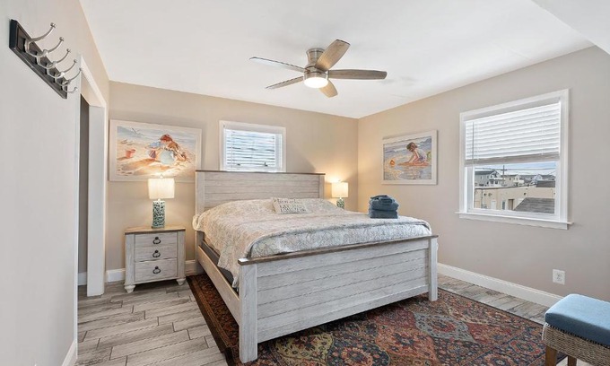 Brigantine House | Unit B 2nd fl 2nd fl Hideaway 2 Block to Beach Parking