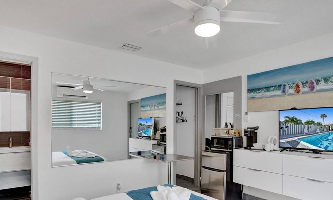 Deerfield Beach House | Unit G Sea&i Private Room Near Deerfield Beach~